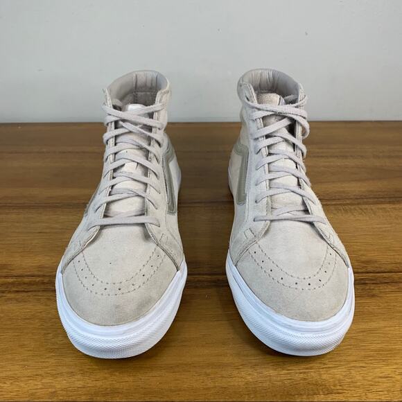 Vans Sk8-Hi Perforated Suede Unisex Sneaker - Picture 2 of 9